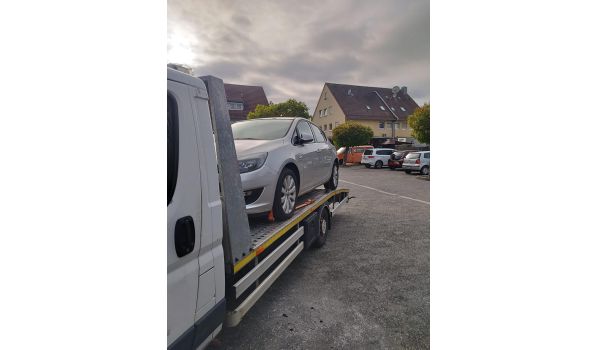 In Tegelen, 5928 – Pannenhilfe für Pkw. Effizienter Abschleppdienst für Autofahrer in der Nähe der Straßen N271, N292, N556. In Tegelen, 5928 – Pannenhilfe für Pkw. Effizienter Abschleppdienst für Autofahrer in der Nähe der Straßen N271, N292, N556.