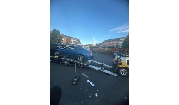 Услуги эвакуации легковых автомобилей в Свентохловице, 41-600. Эффективный сервис возле дорог S1 и E40. Услуги эвакуации легковых автомобилей в Свентохловице, 41-600. Эффективный сервис возле дорог S1 и E40.