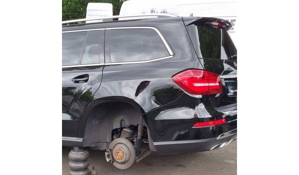 51-180 Высока, мобильный шиномонтаж для автомобиля на парковке 51-180 Высока, мобильный шиномонтаж для автомобиля на парковке