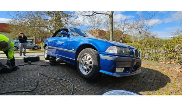 88353 Kißlegg, mobilní služba pneumatik na parkovišti kvůli poškození pneumatiky 88353 Kißlegg, mobilní služba pneumatik na parkovišti kvůli poškození pneumatiky